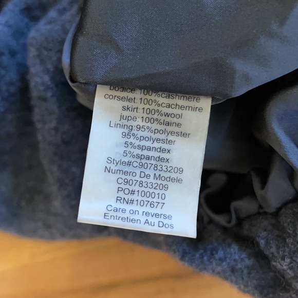 Alice + Olivia
Fuchsia and Grey Cashmere Wool Casual Dress - Picture 13 of 16